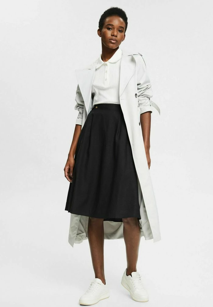 Esprit Pleated Skirt - Black - Image 2