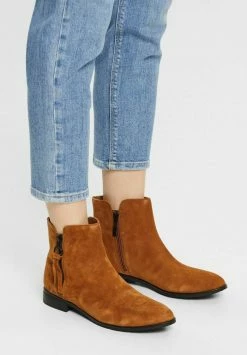 Esprit Classic Ankle Boots - Toffee