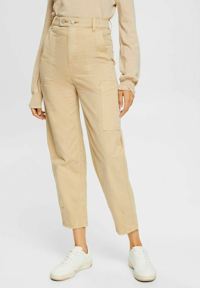 Esprit SUS CRG BANANA - Relaxed Fit Jeans - Cream Beige