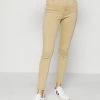 Esprit Jeans Skinny Fit - Camel