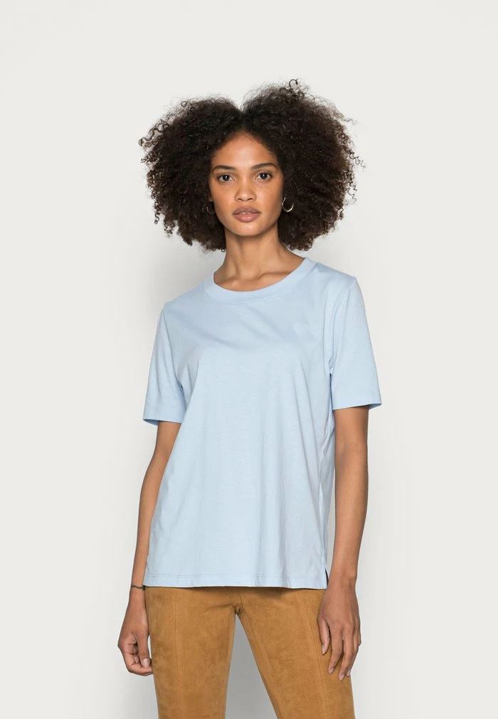 Esprit HIGH - Basic T-shirt - Pastel Blue