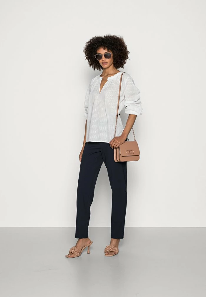 Esprit DOBBY BLOUS - Blouse - Off White - Image 2